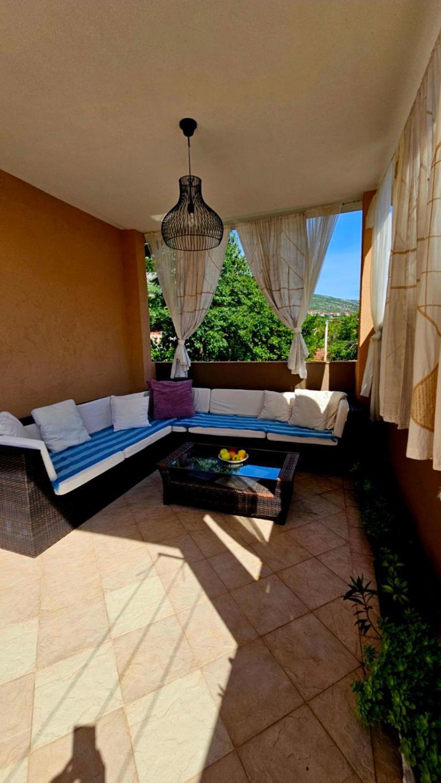 Lovely House With Swimming Pool Mostar Extérieur photo
